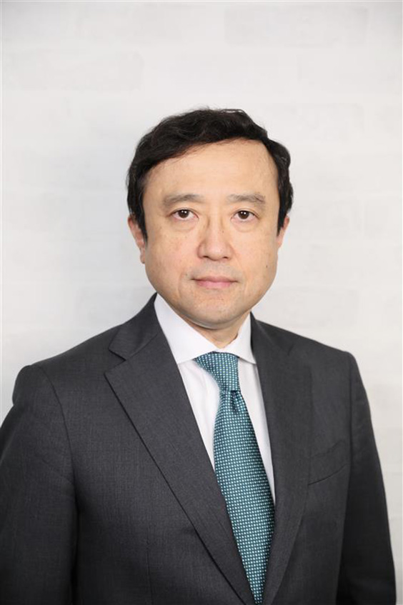 伊佐治　健